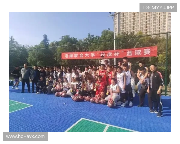 世界篮球联赛在青少年活动中吸纳社区志愿者提升覆盖面，青少年篮球赛事推广