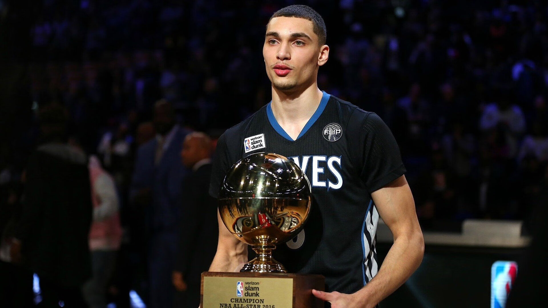 LOL精彩操作让玩家热血沸腾,lol精彩操作集锦怎么录制